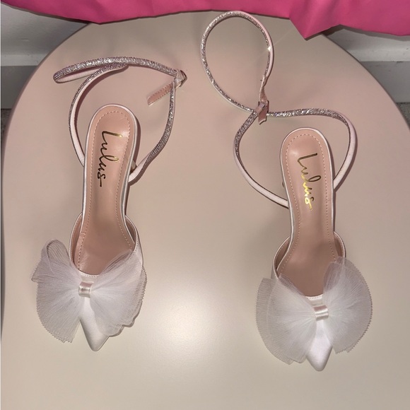 Lulus Shoes - Lulu's Lelanee white satin rhinestone bow ankle strap pumps